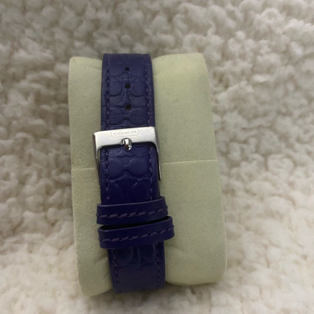 Coach Maddy Violet Signature Watch - Picture 2 of 6